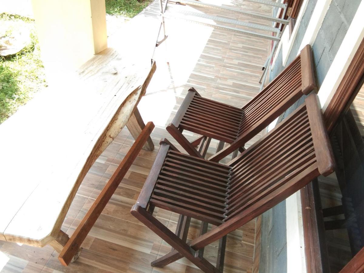 Latansa Inn Каримунджава Екстериор снимка